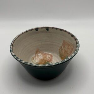 Handcrafted Studio Pottery Bowl Signed be Artist Gavriclla